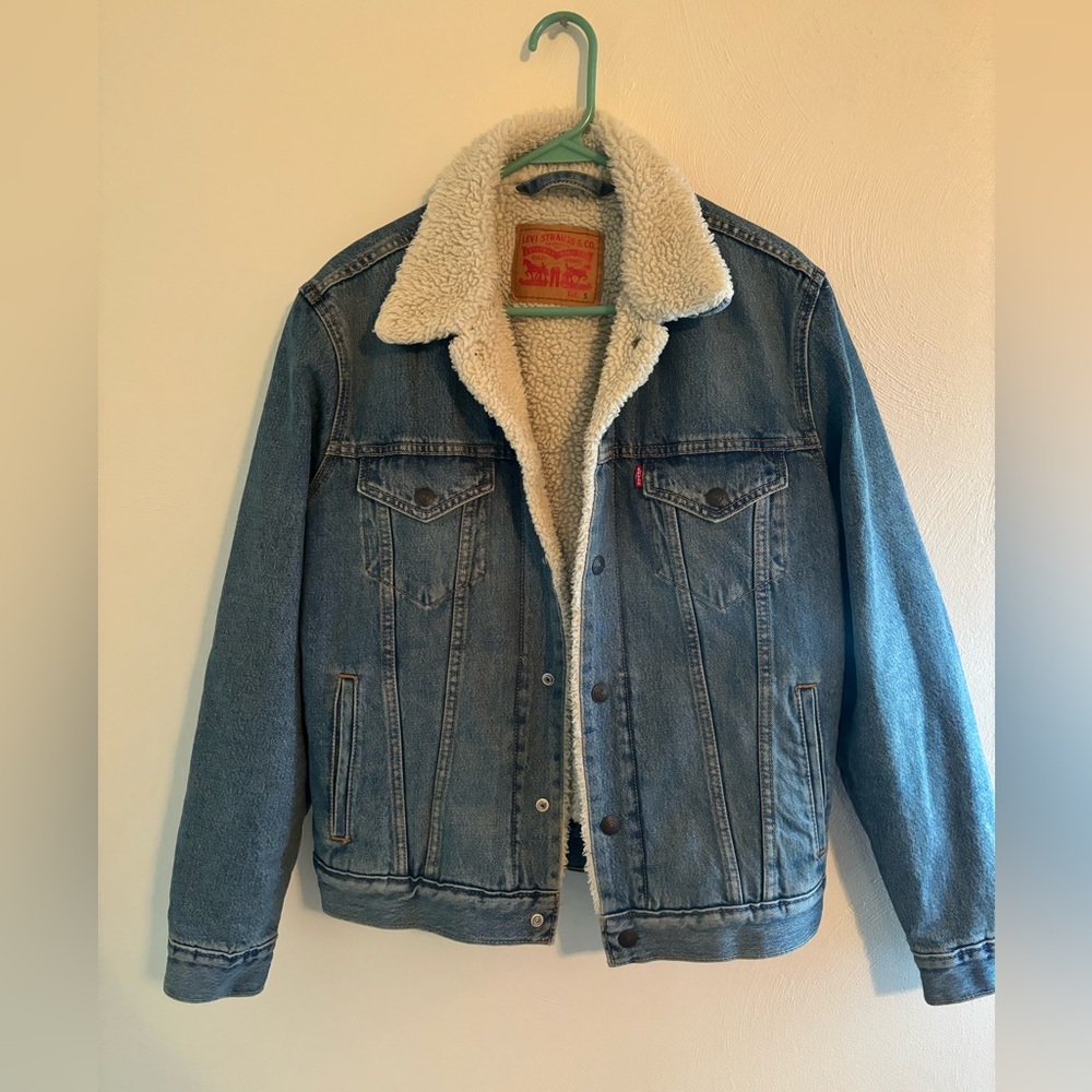 Levi’s Original Sherpa Denim Trucker jean jacket